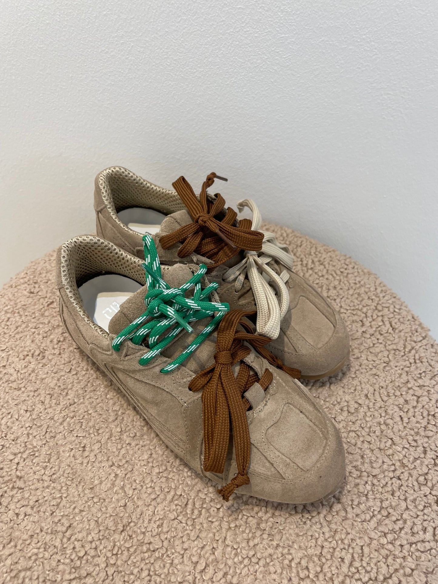 Sneakers Divine Follie